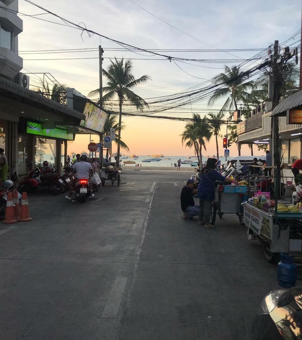Encore Sea View 2* Pattaya