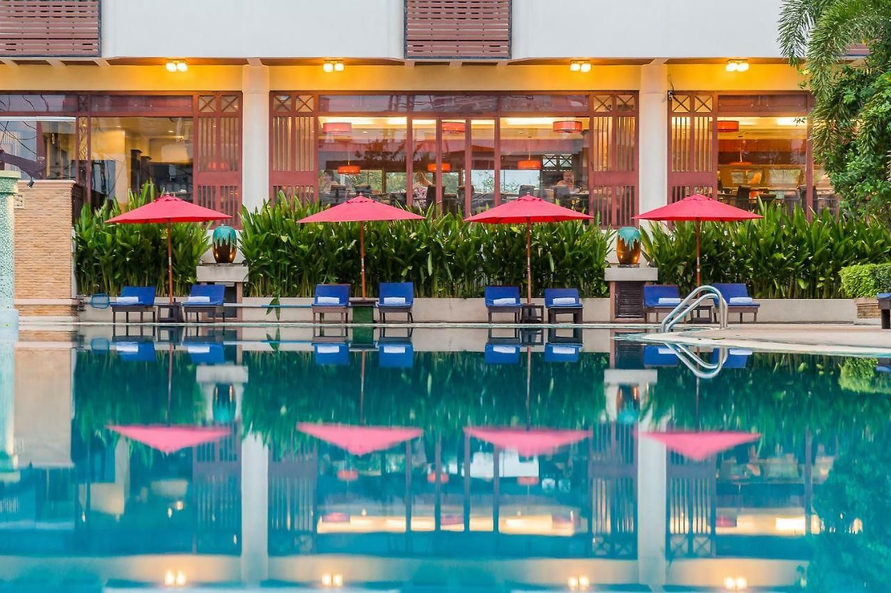 Mountain & Convention Center 4* Pattaya