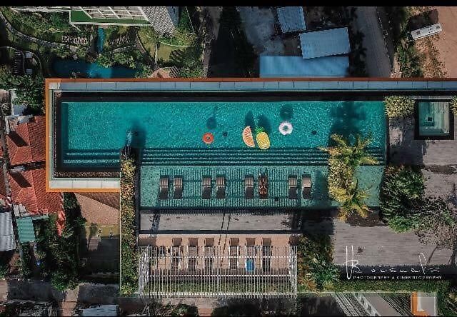 อพาร์ตโฮเทล Sky Swimming Pool Riviera