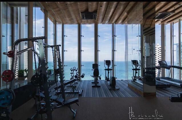 อพาร์ตโฮเทล Sky Swimming Pool Riviera *