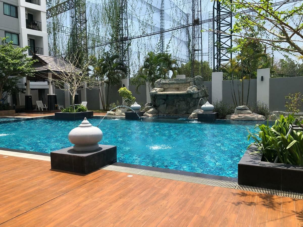 Na Lanna อพาร์ตโฮเทล Pattaya
