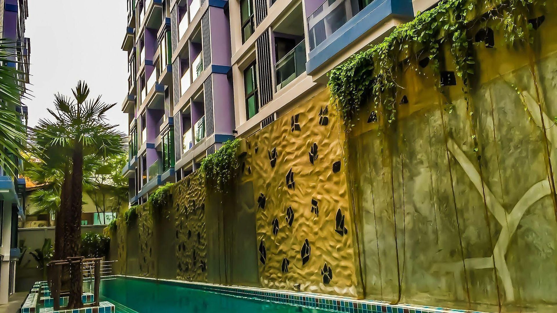 โรงแรม Siam Oriantal Tropical Garden By Parikal 3*