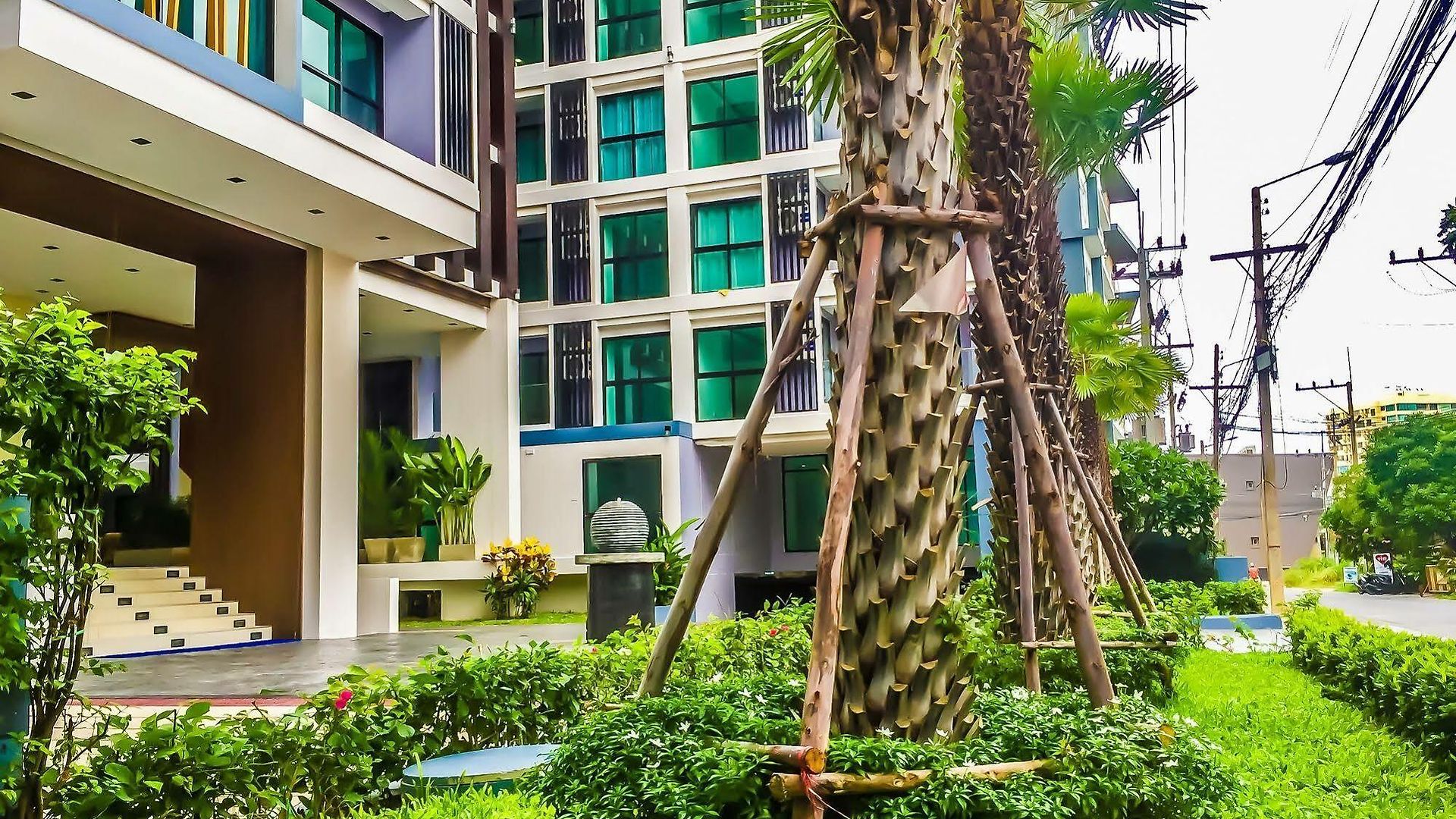 โรงแรม Siam Oriantal Tropical Garden By Parikal Pattaya