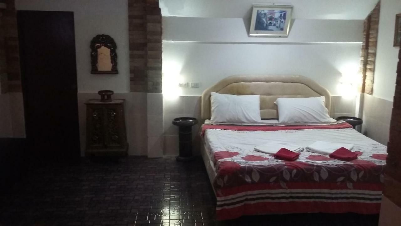Jasmin บ้านพัก Pattaya