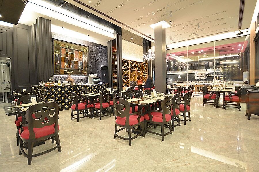 Tsix5 Quarter โรงแรม Pattaya