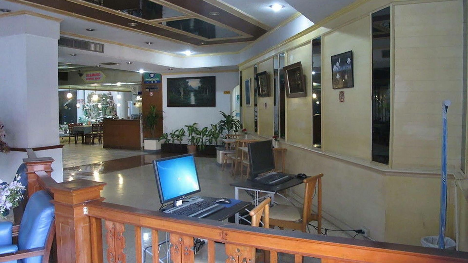 โรงแรม Diamond