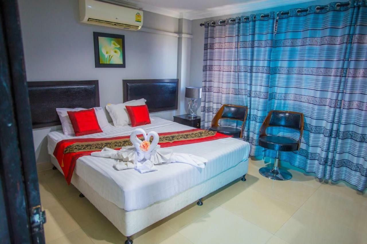 Q&D Suite Mansion 3 3*