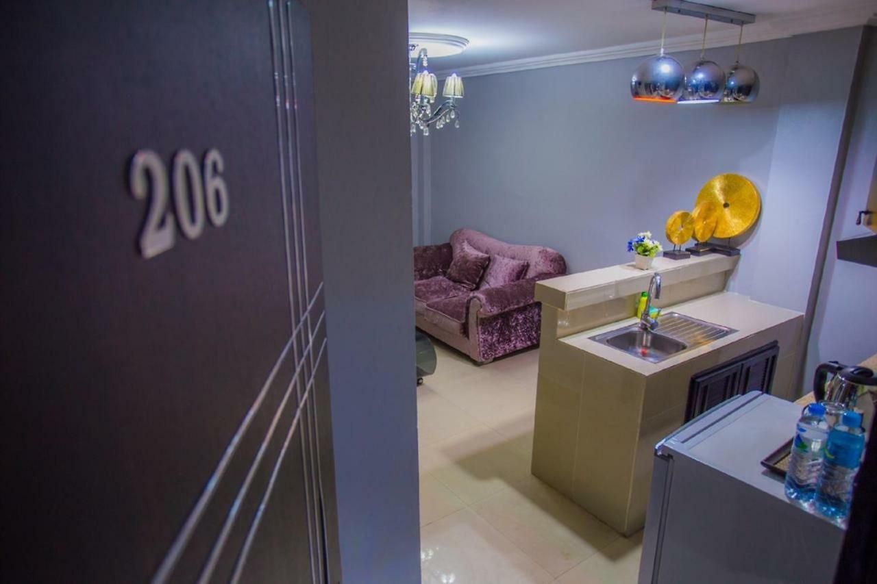 Q&D Suite Mansion 3 โรงแรม