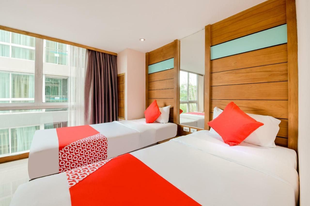 Oyo 143 Dday Resotel Pattaya