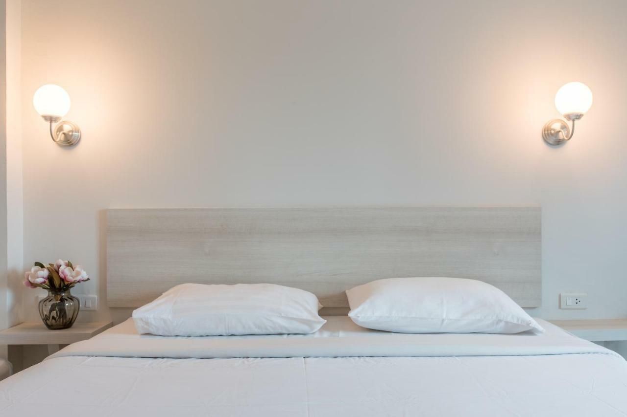 Prima House Pattaya. โรงแรม 4*