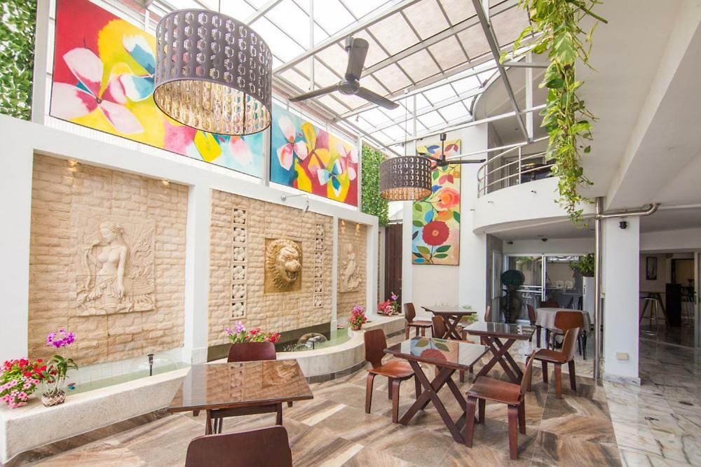 บ้านพัก Golden Lion 3*