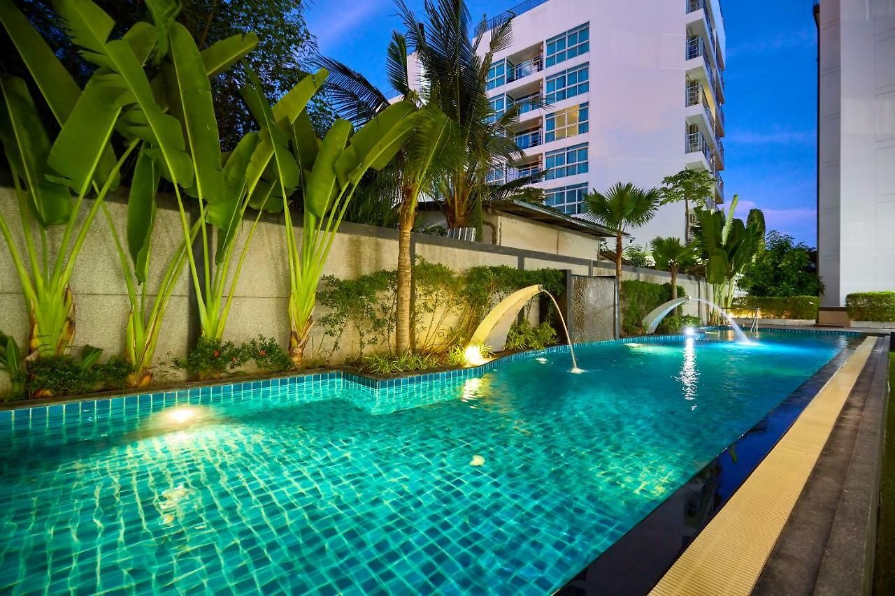 Good !! Water Park Apartment *
