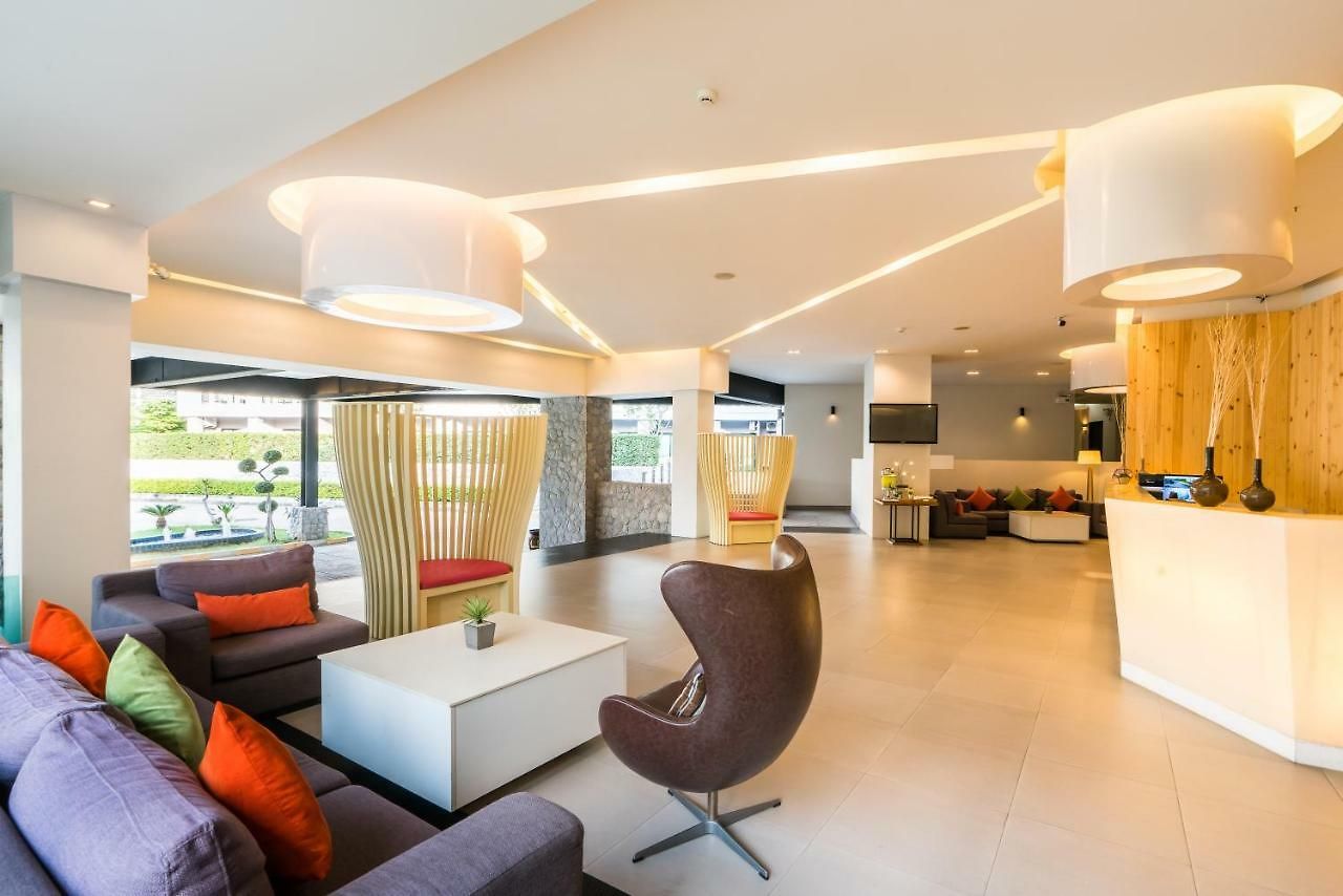 J โรงแรม Pattaya