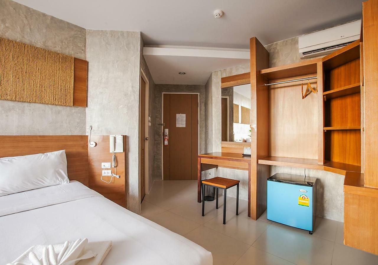 โรงแรม B2 Jomtien 3*