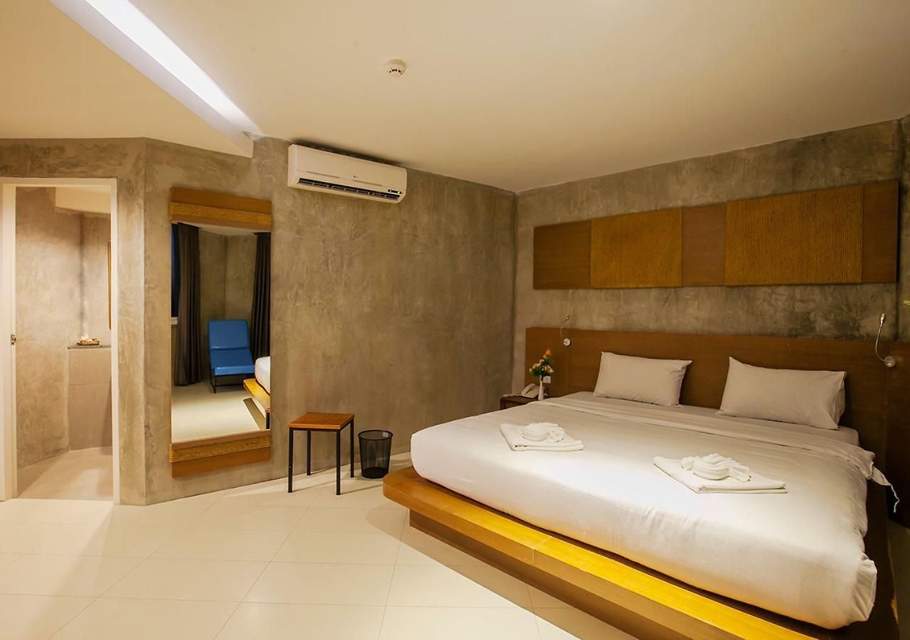 B2 Jomtien โรงแรม 3*