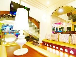 โรงแรม Peace
