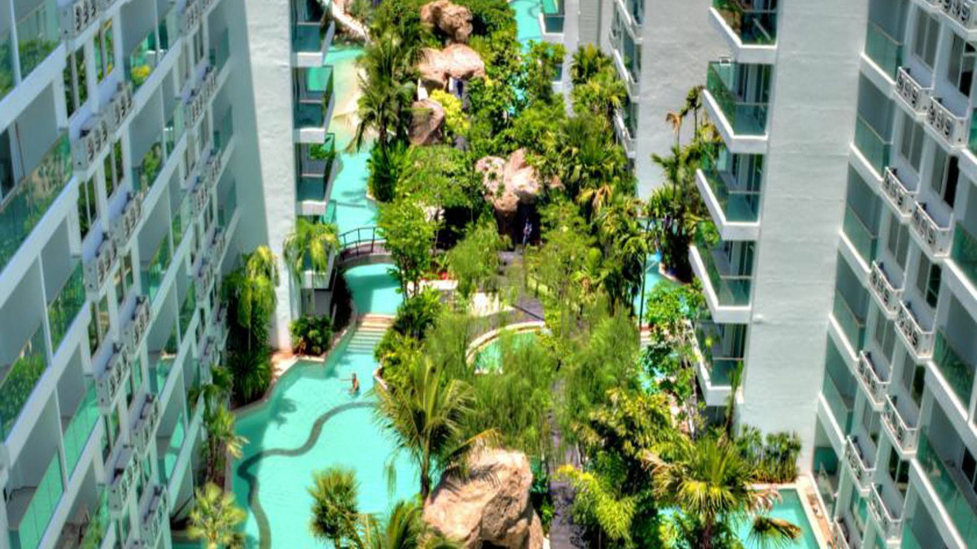 Amazon Jomtien อพาร์ทเม้น