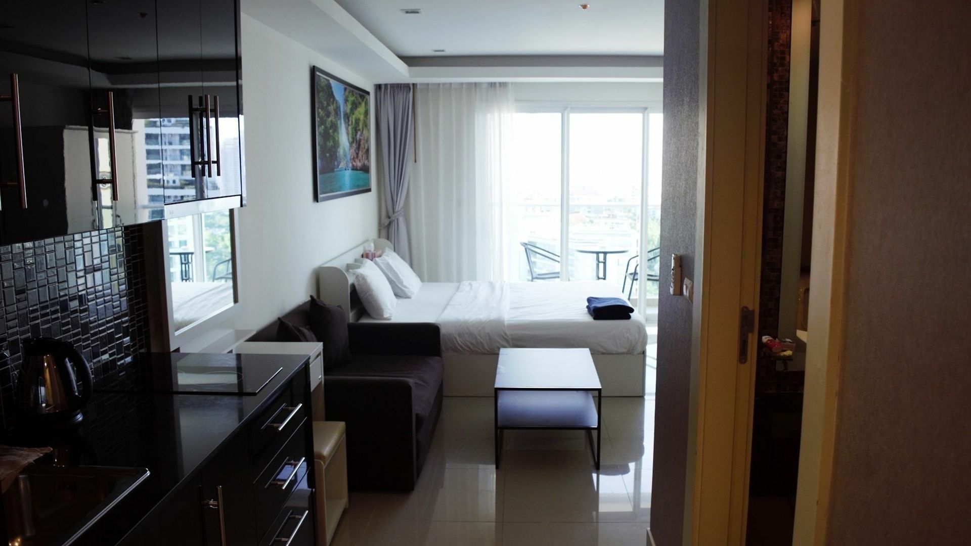 The Cozy View By Homelicious Hospitality โรงแรม