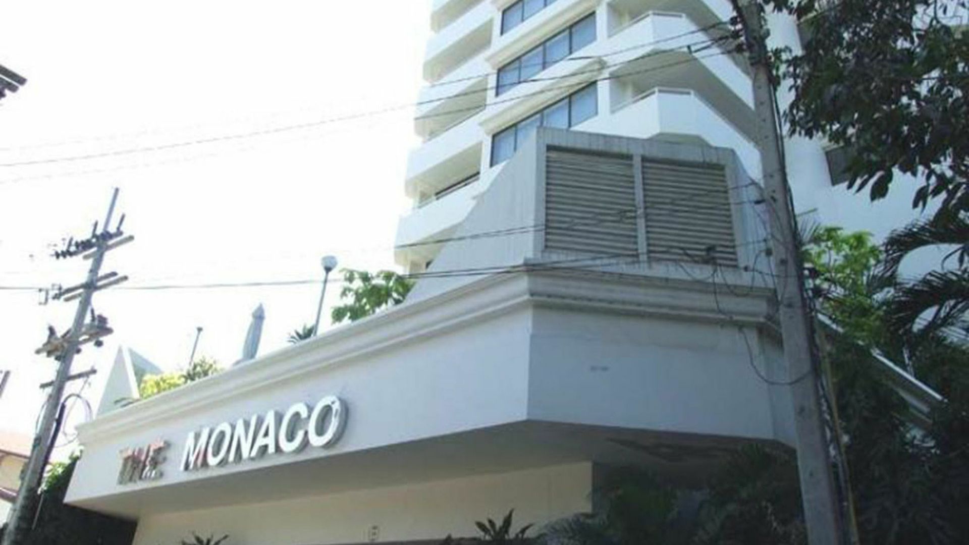 The Monaco อพาร์ตโฮเทล