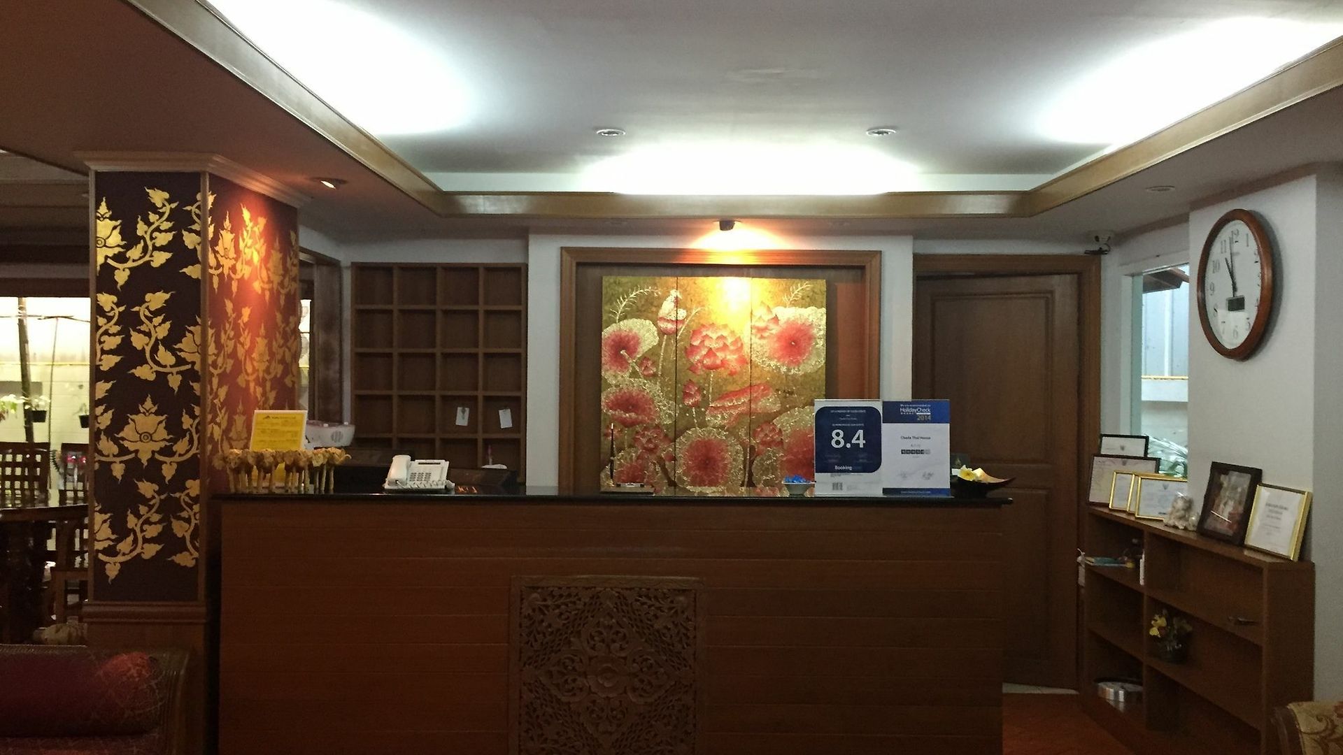 Chada Thai House 3*
