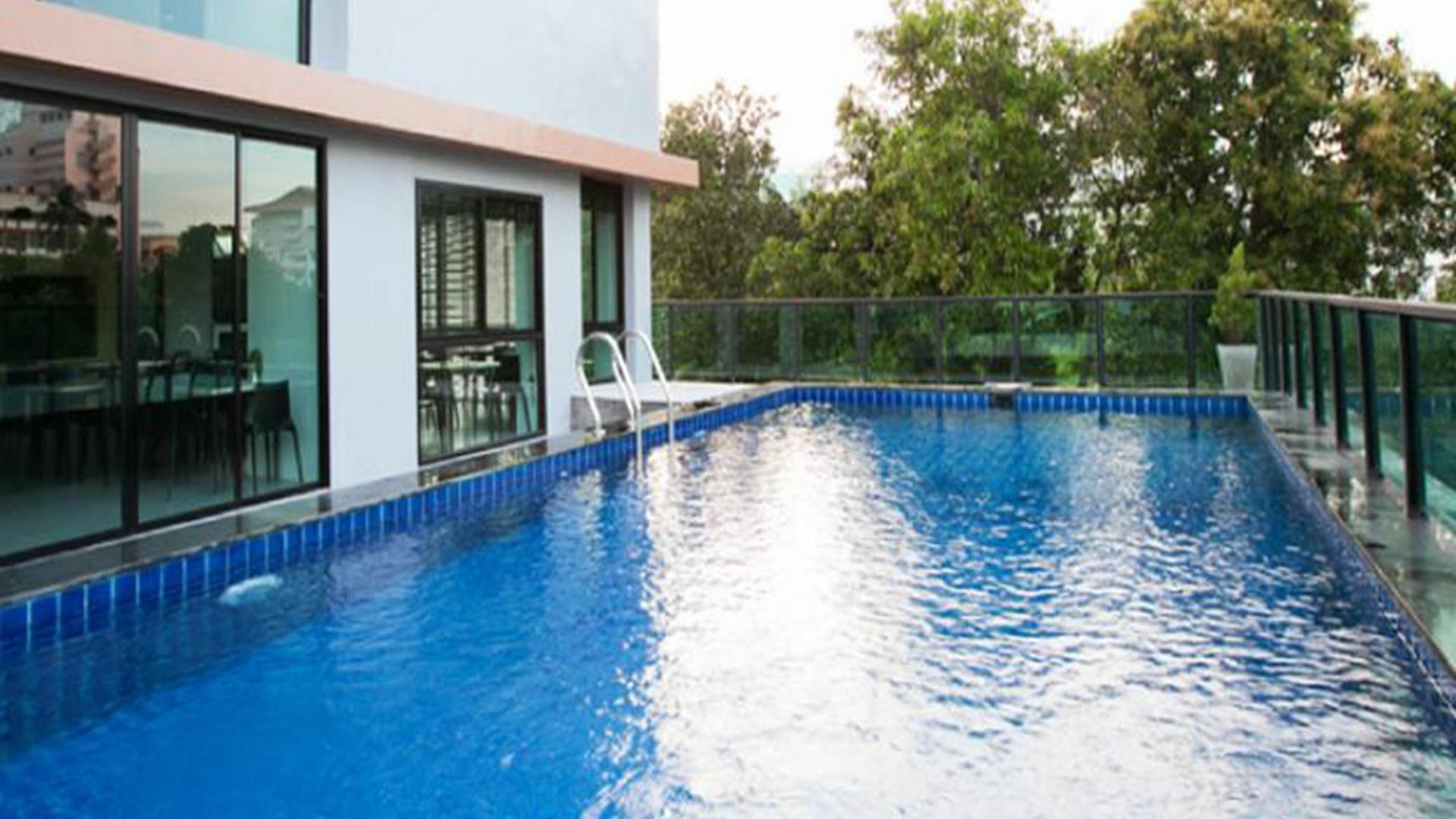 B2 South โรงแรม