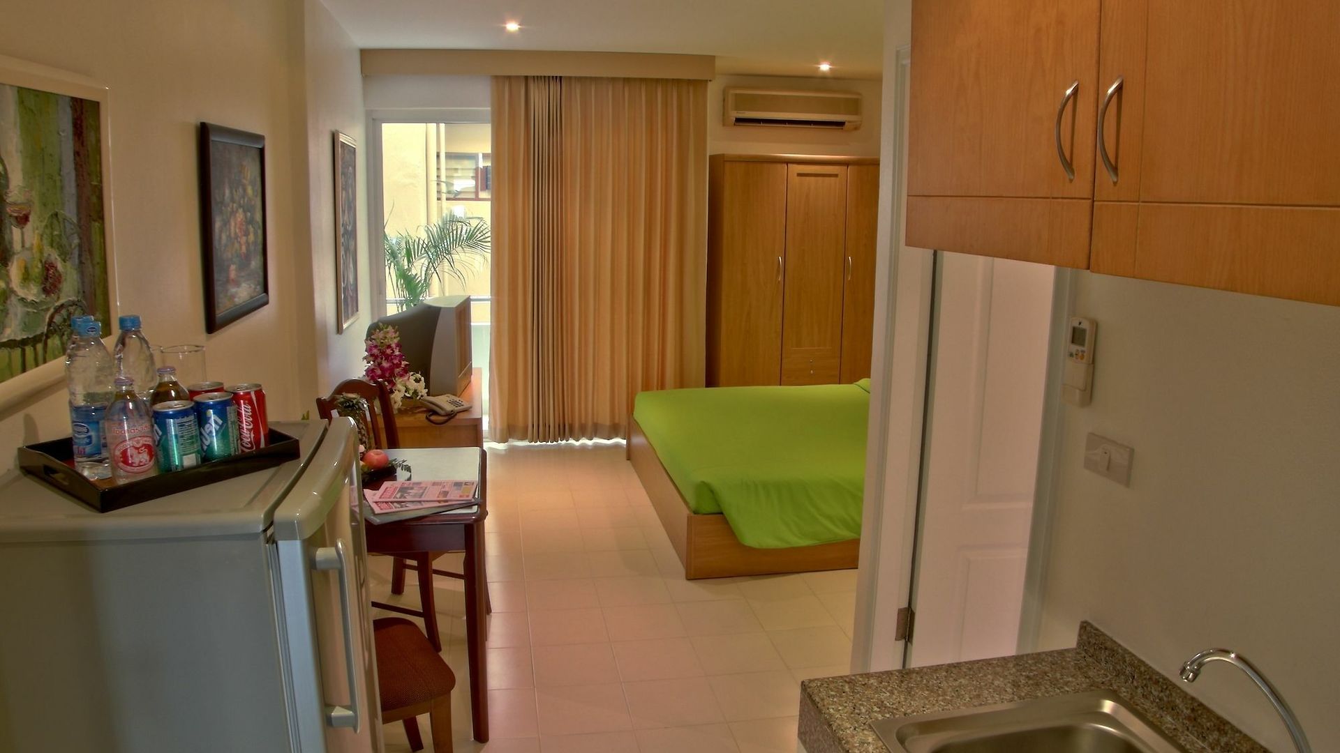 อพาร์ตโฮเทล Mosaik Pattaya