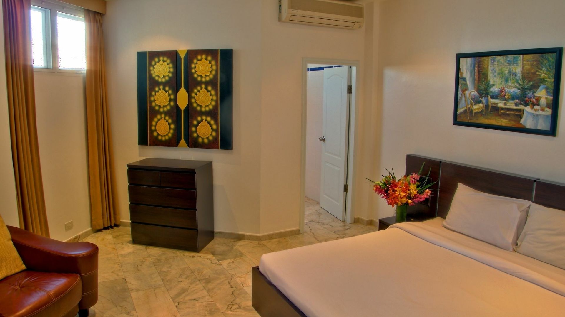 อพาร์ตโฮเทล Mosaik Pattaya