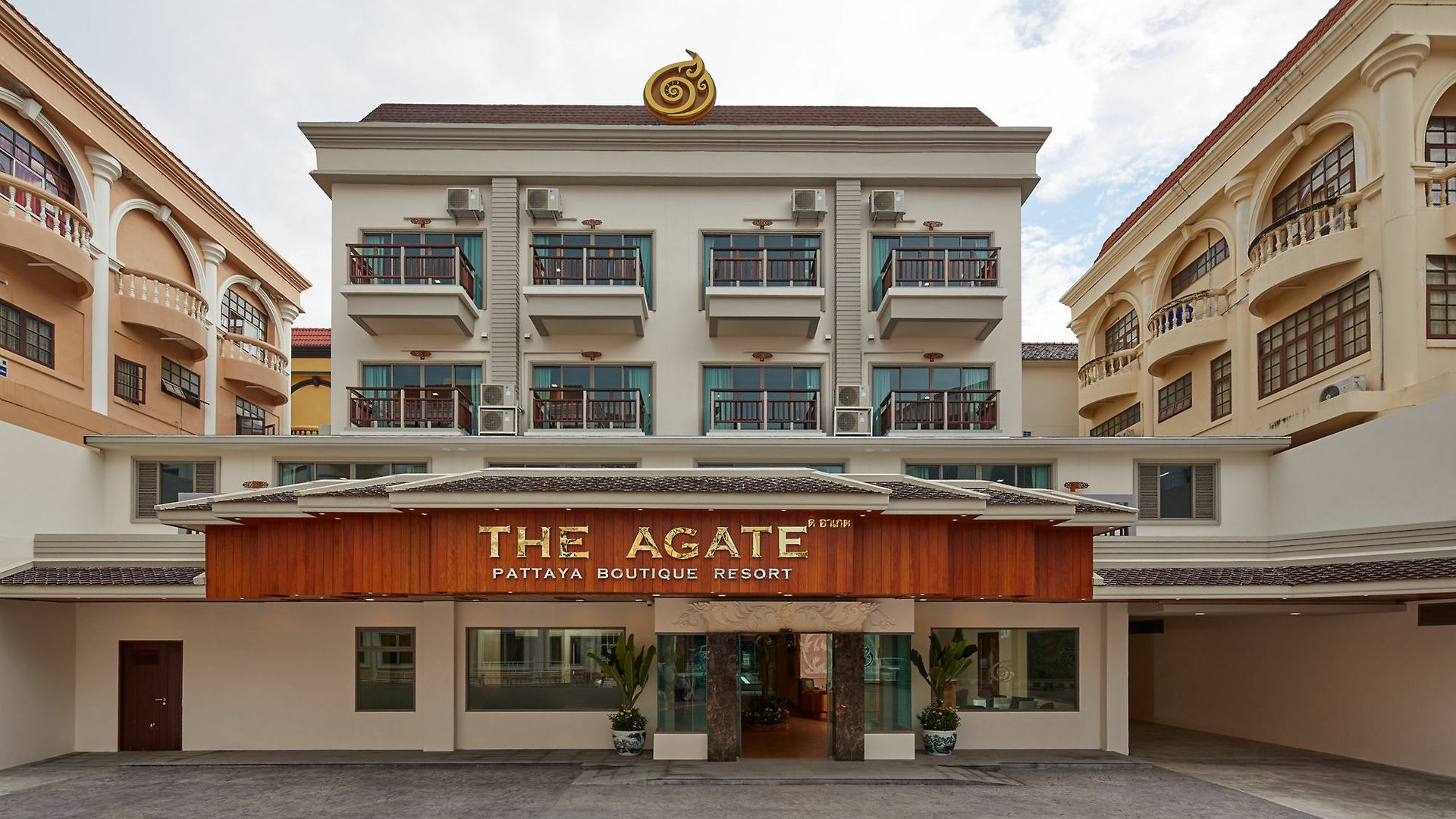 The Agate Boutique 4*