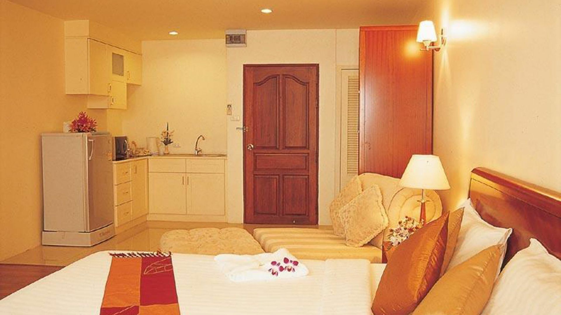 Lk Pavilion Executive Serviced โรงแรม 2*