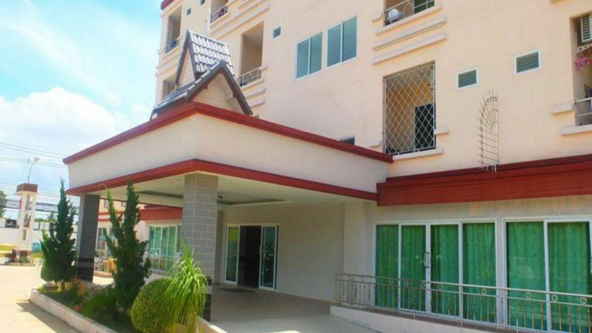 โรงแรม Lk Pavilion Executive Serviced 2*
