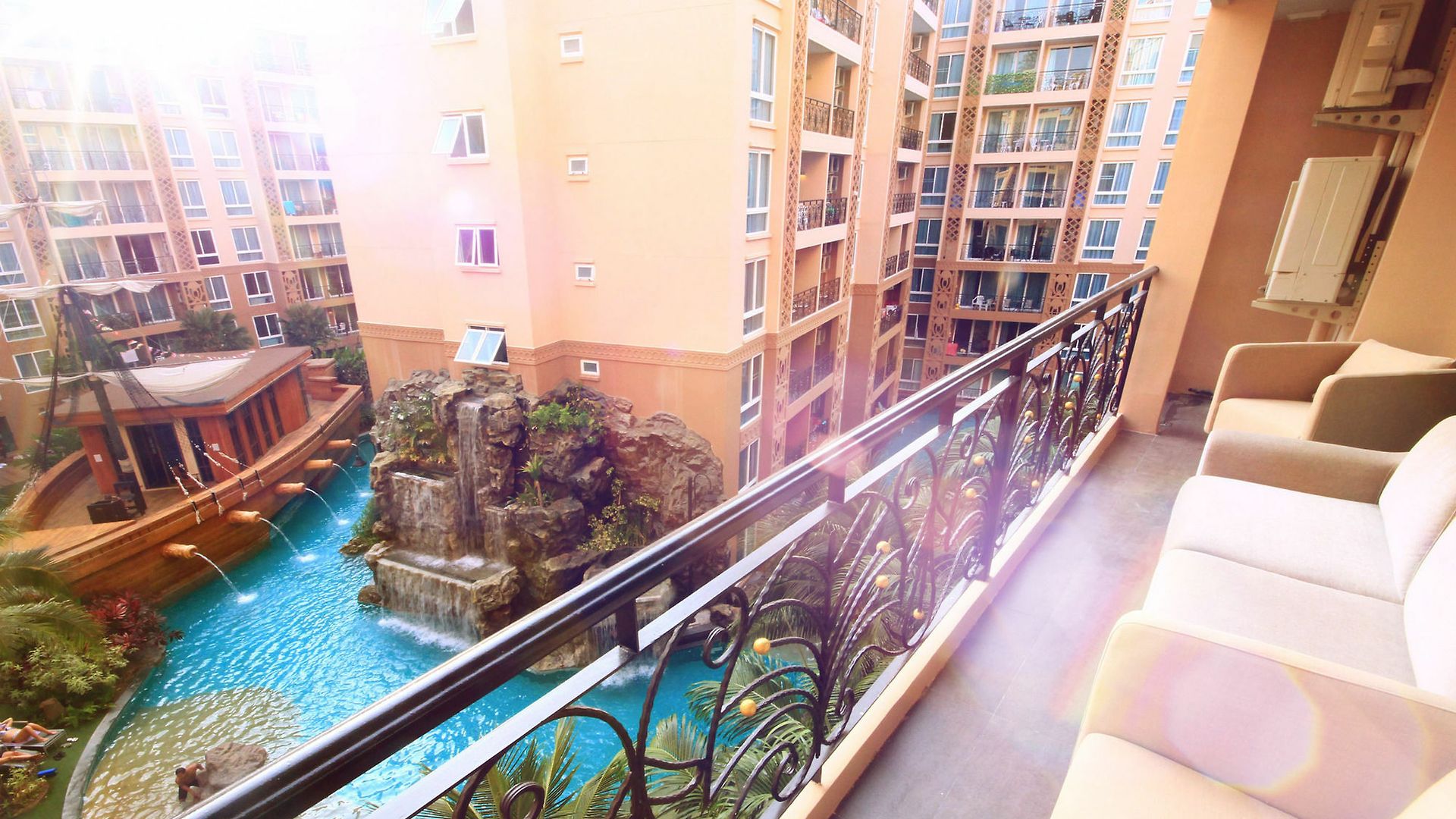 โรงแรม Atlantis & Water Park By The Sea