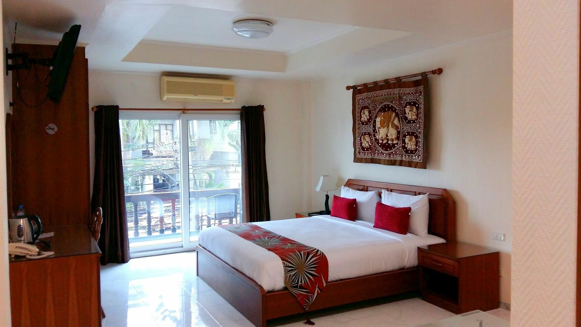 บ้านพัก The Chillax Pattaya
