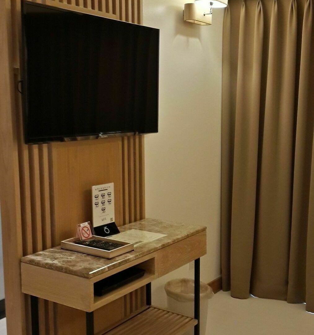 W14 3*