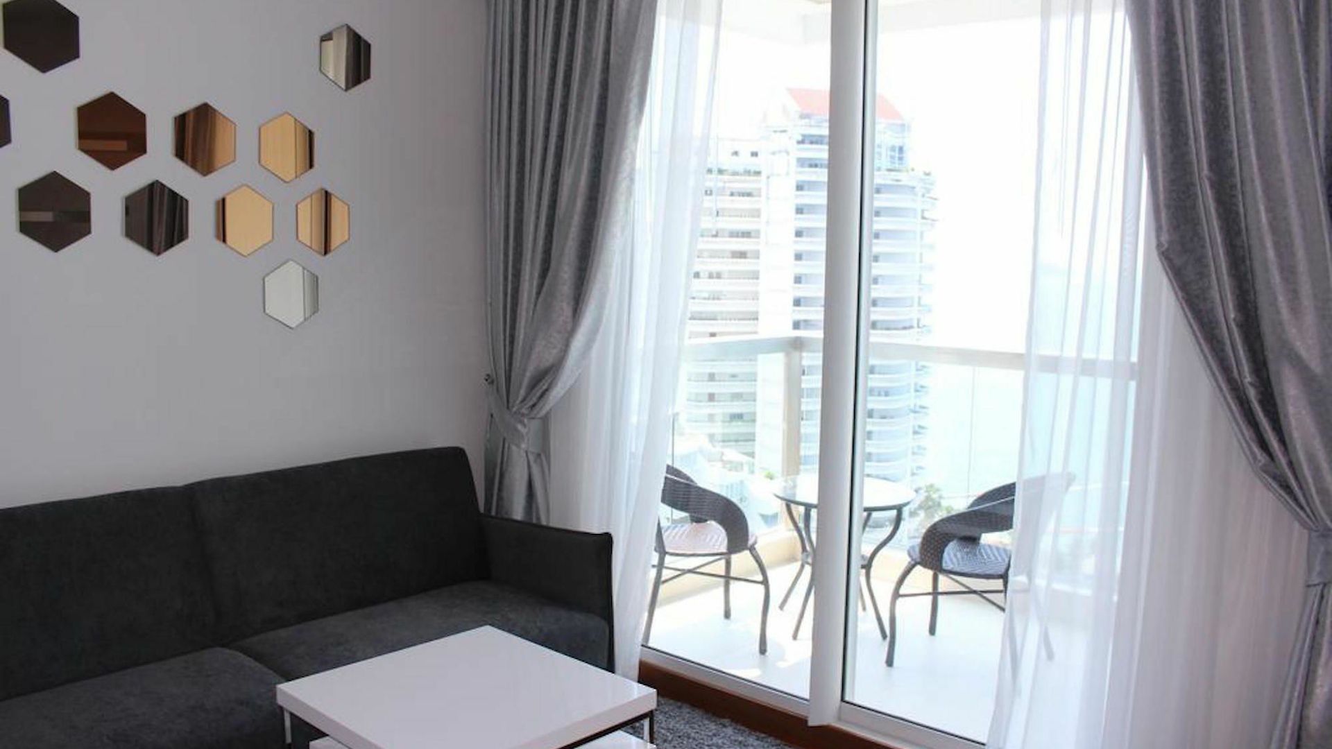 อพาร์ทเม้น The Palm Wongamat Pattaya