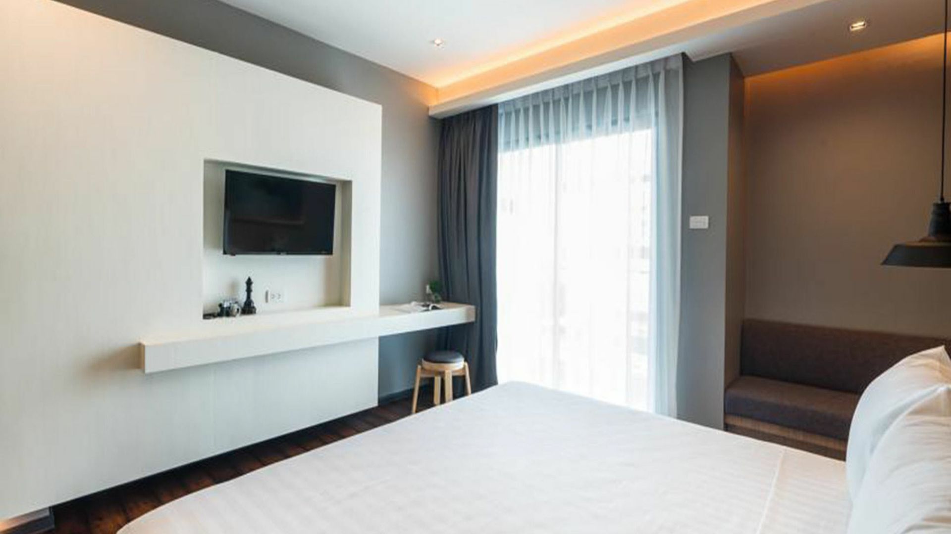 ซีมีสปริงโฺฮเทล โรงแรม Pattaya