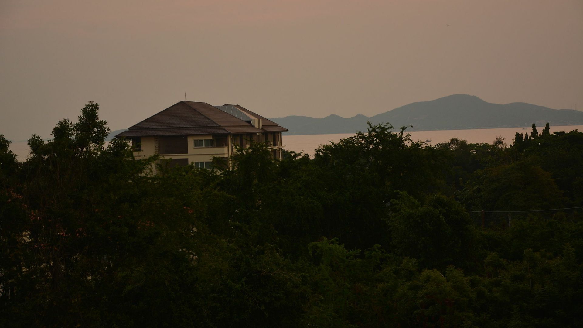 Jomtien Hill Pratamnak Apartment *