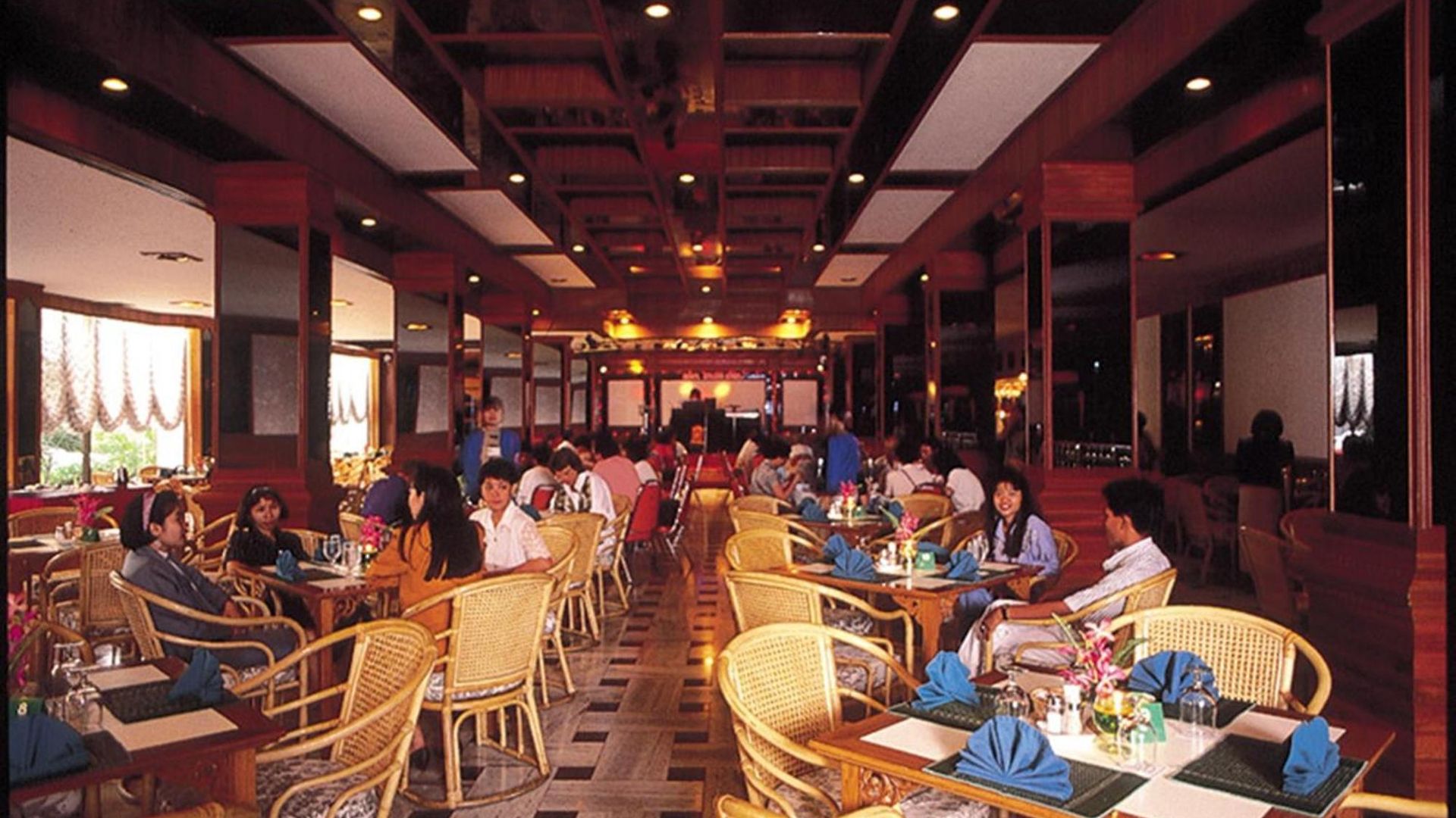 โรงแรมรอยัลพาเลซ 3*