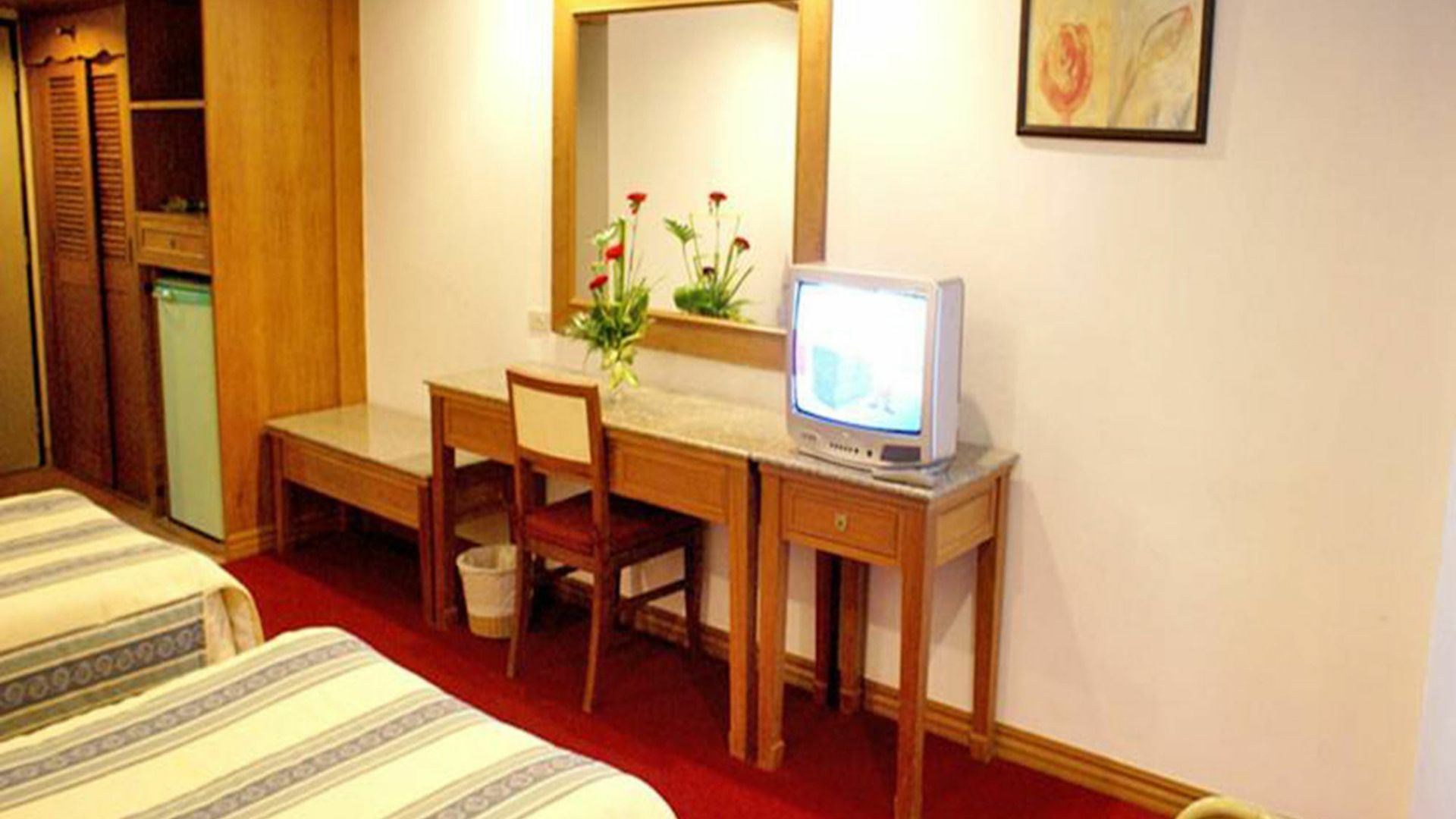 โรงแรม โรงแรมรอยัลพาเลซ