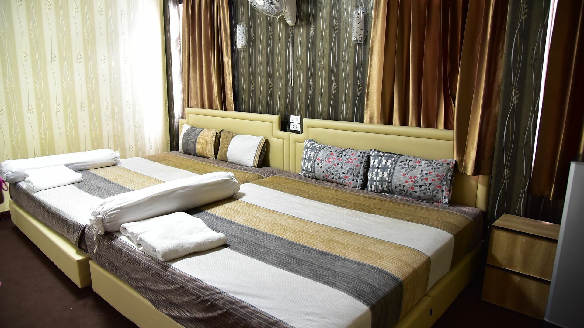 โรงแรม Hari Om Delhi Darbar Pattaya