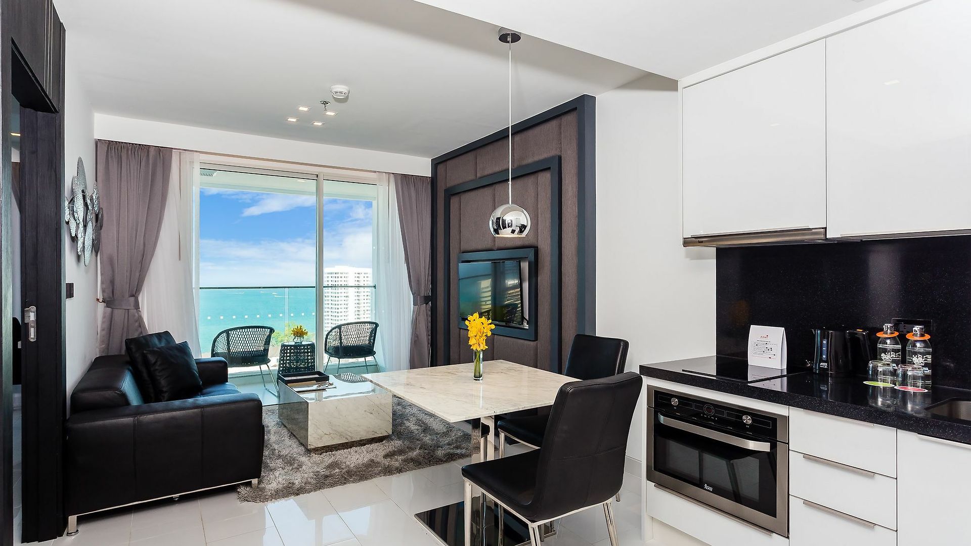 Amari Residences โรงแรม Pattaya