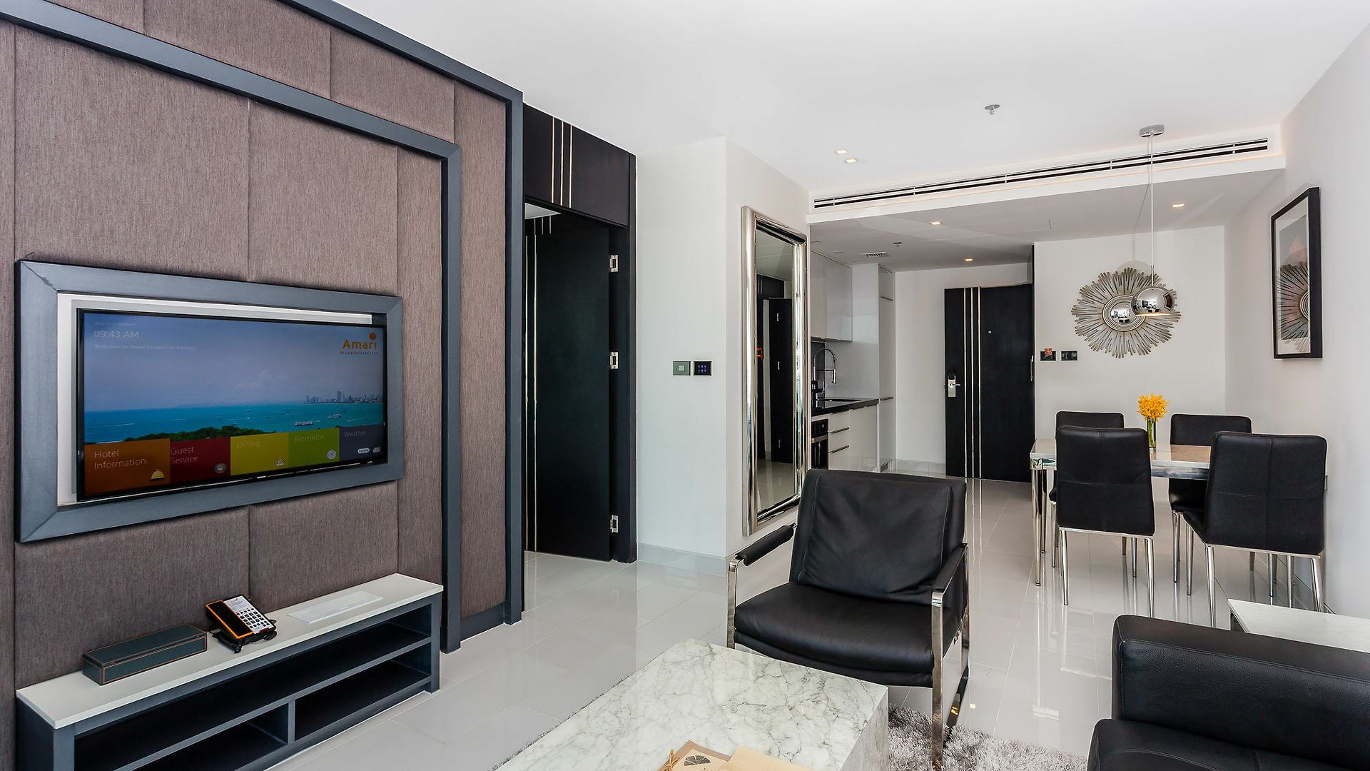 โรงแรม Amari Residences 5*