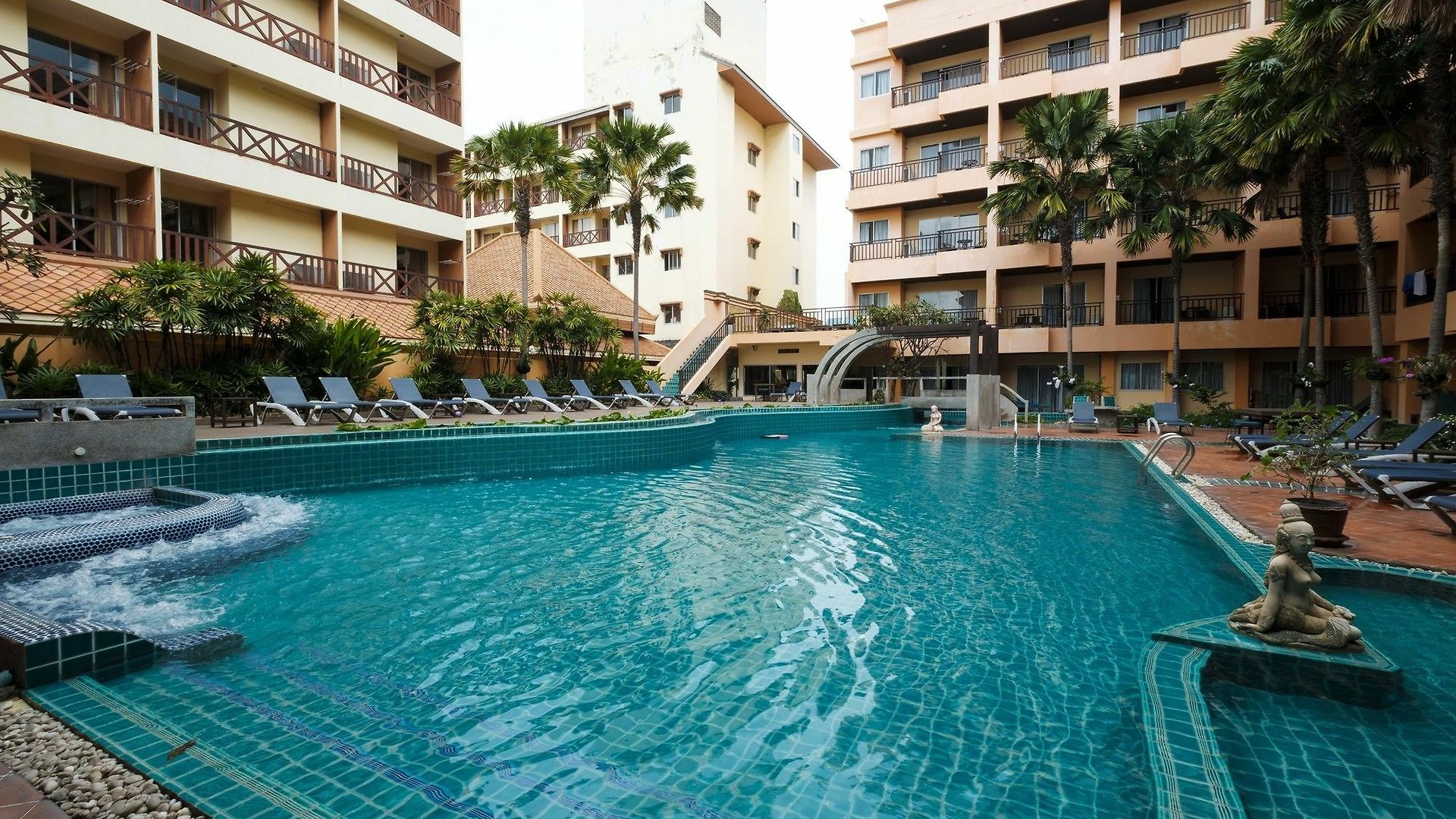 Zen Mind โรงแรม Pattaya