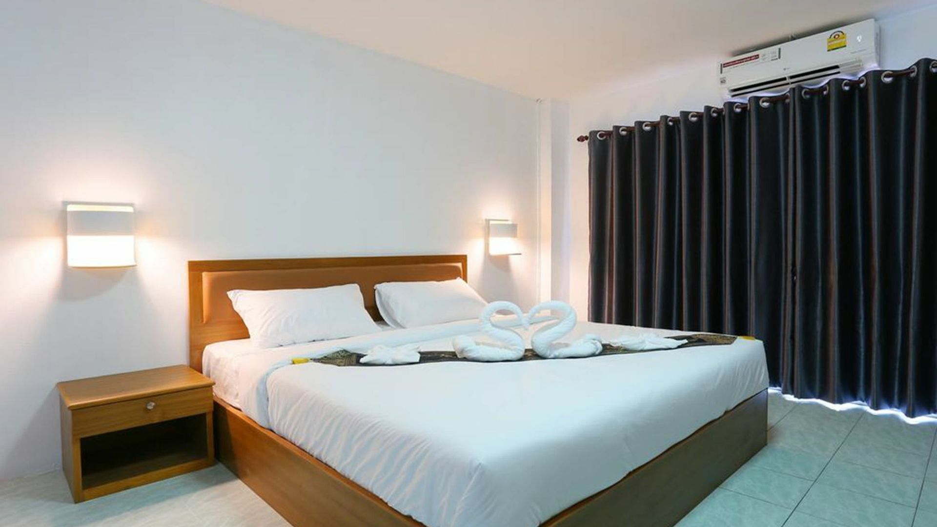 โรงแรม Liya