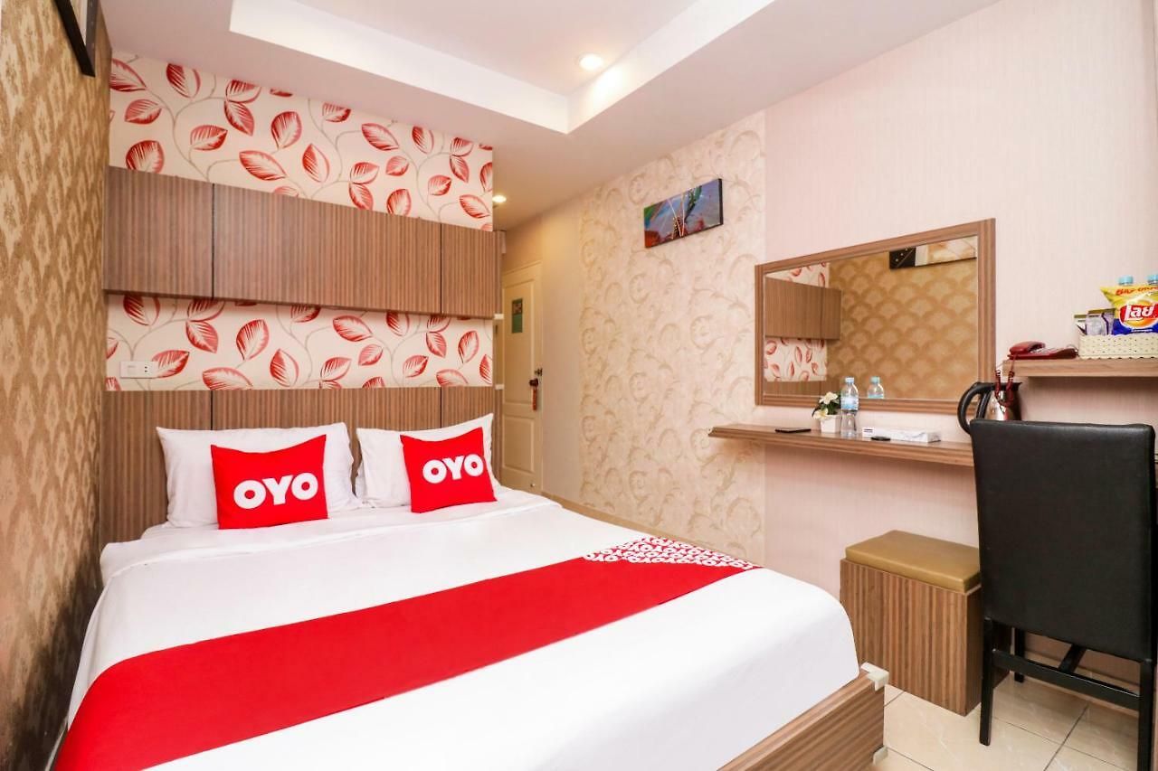 โรงแรม Oyo 146 Rivana Boutique By Sandara Pattaya
