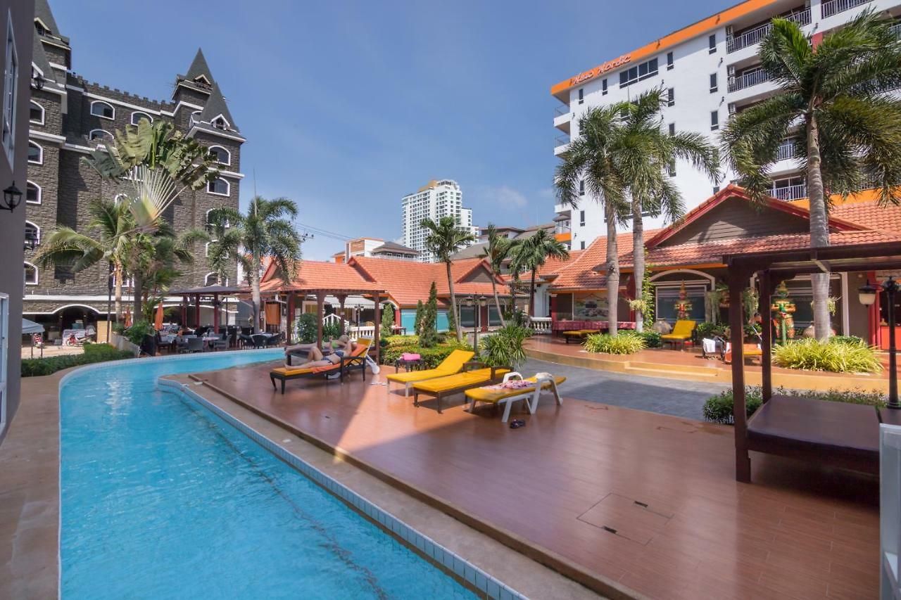 Castle Suites