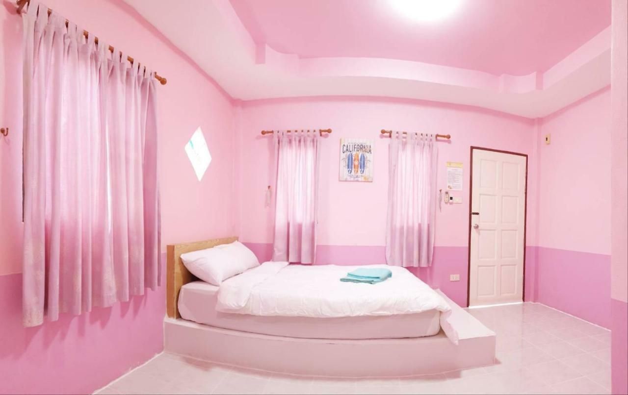 โรงแรม Mawin House เกาะล้าน 2*