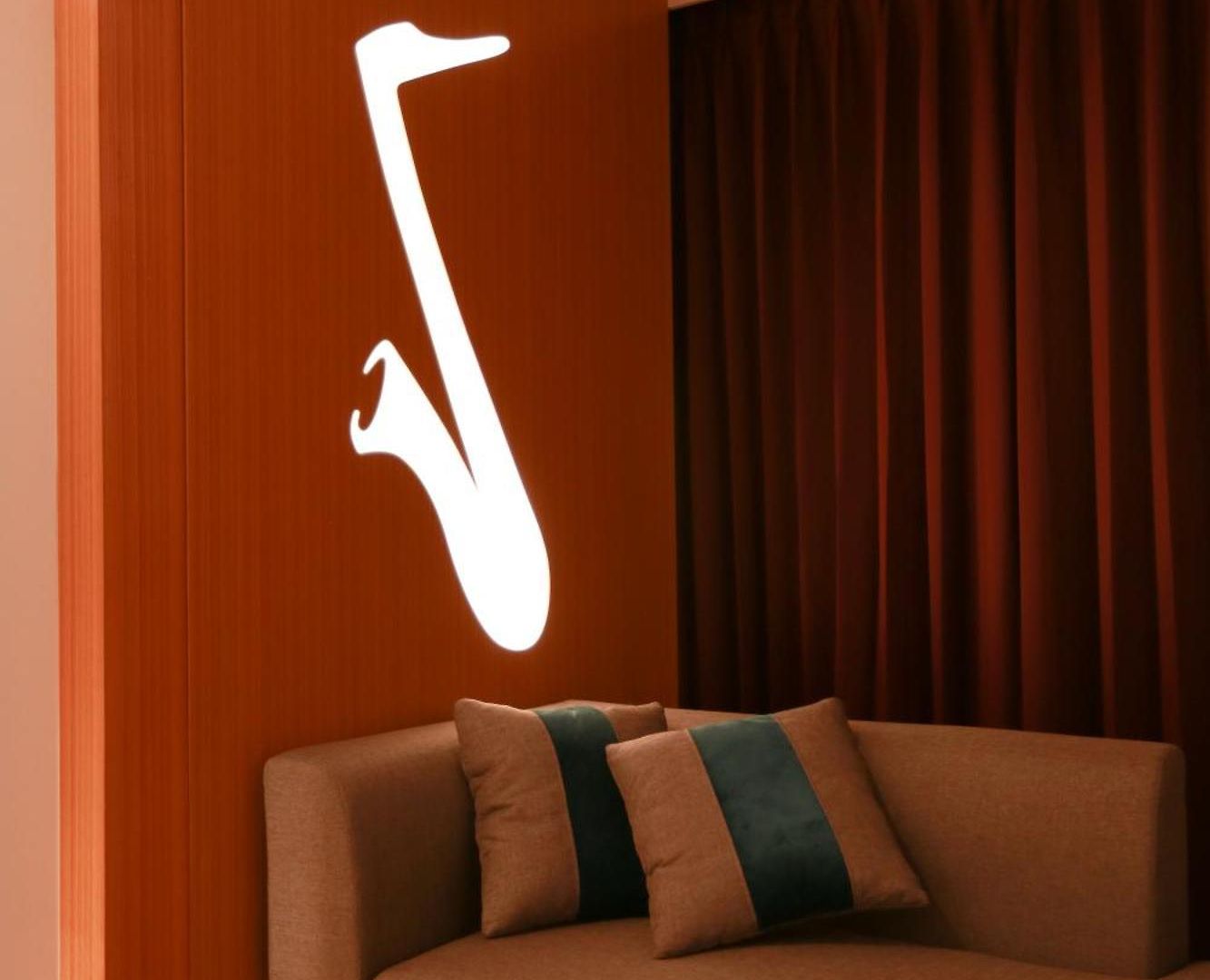 The Whisper โรงแรม 3*