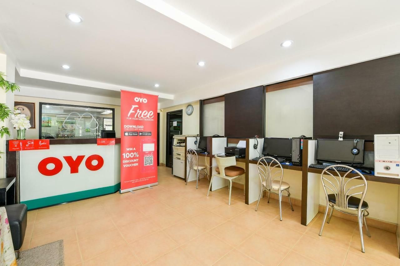 โรงแรม Oyo 273 M Place