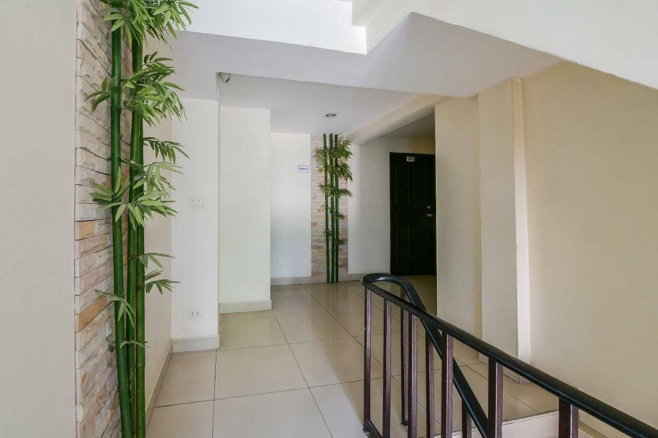 โรงแรม Oyo 273 M Place