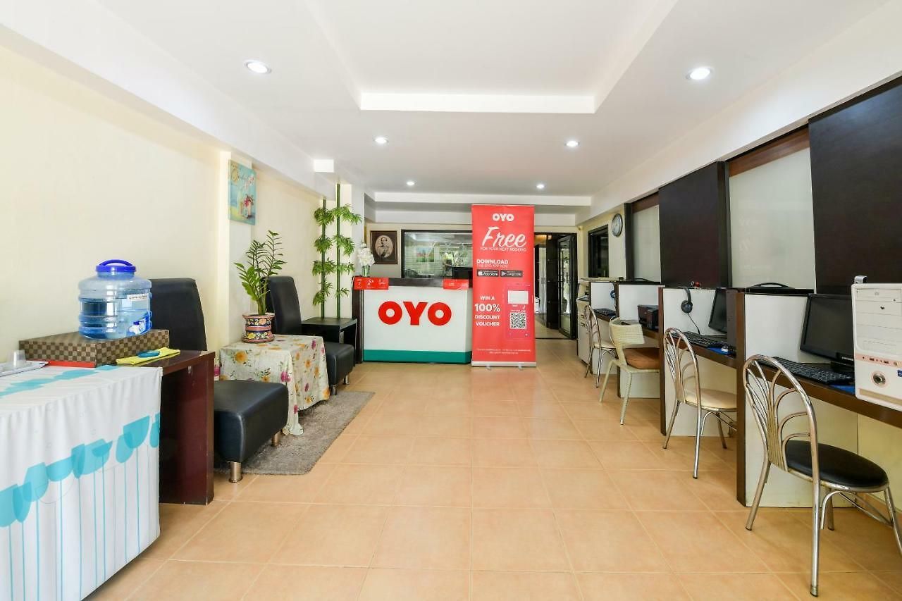 Oyo 273 M Place 2*